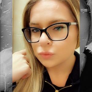 Meet your Posher, Natalia